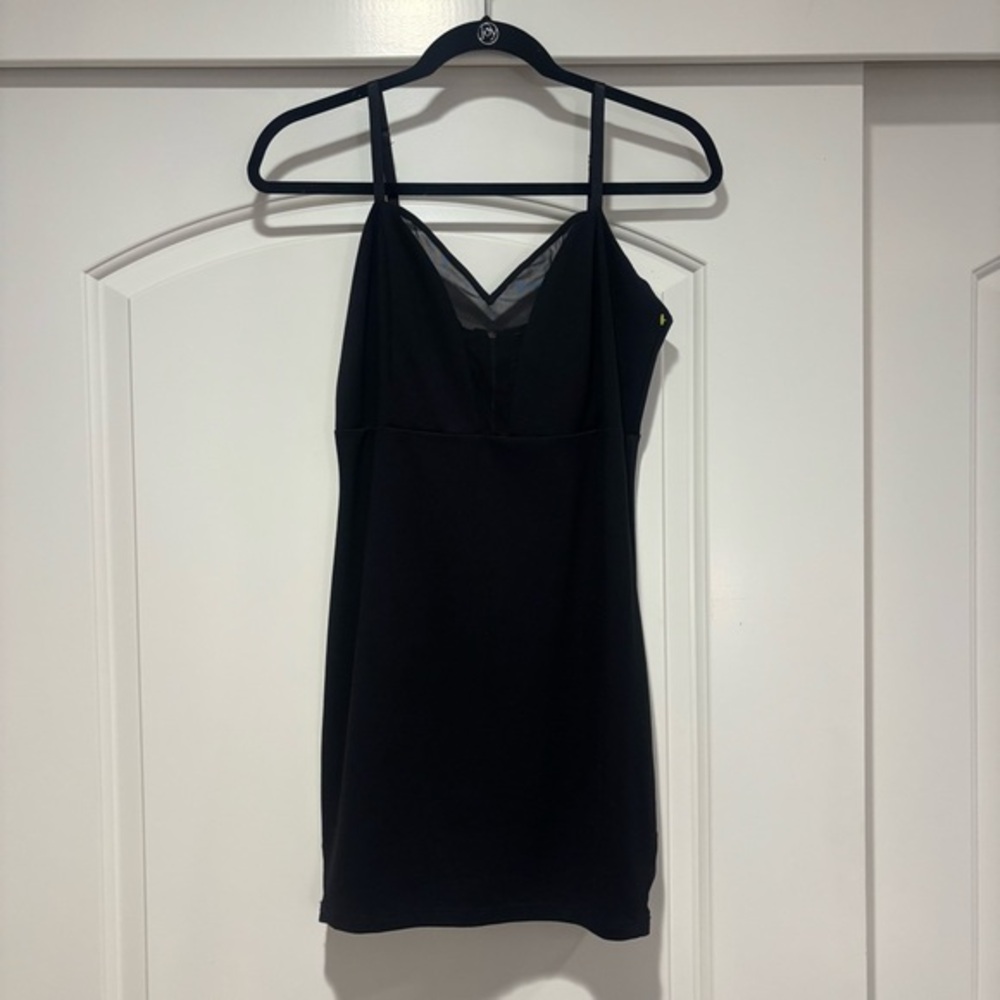 Bebe‎ Classic Black Dress, V-Plunge Neck Line w/Sheer Trim